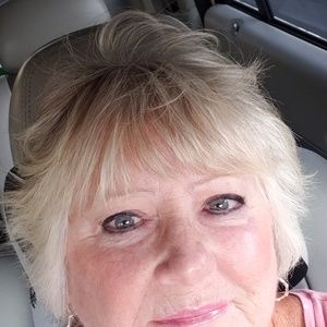 Meet your Posher, Carol